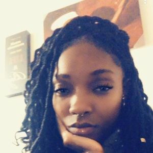 Meet your Posher, Nel